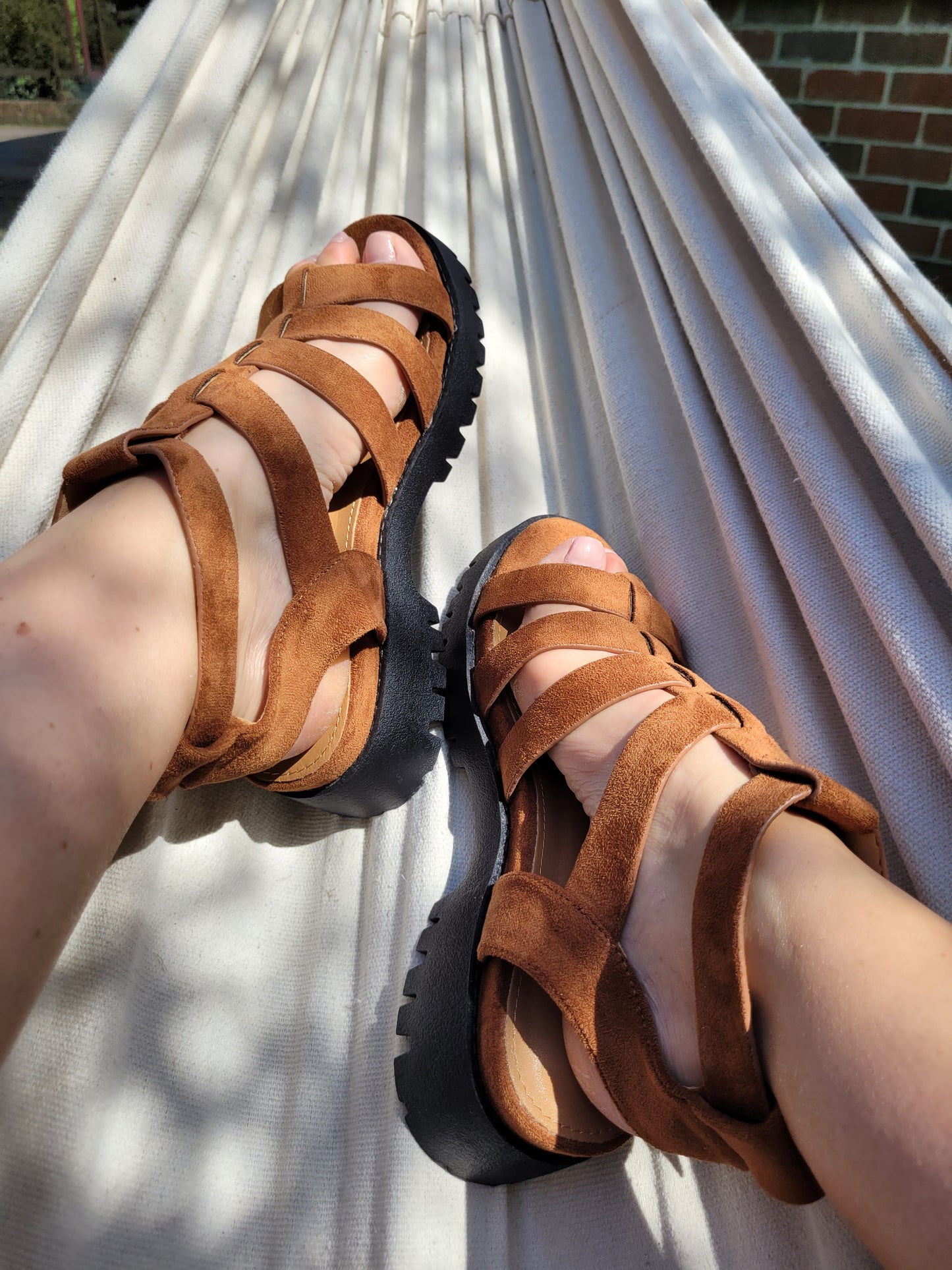 Camilo - Sandales Findlay suédine camel style spartiates