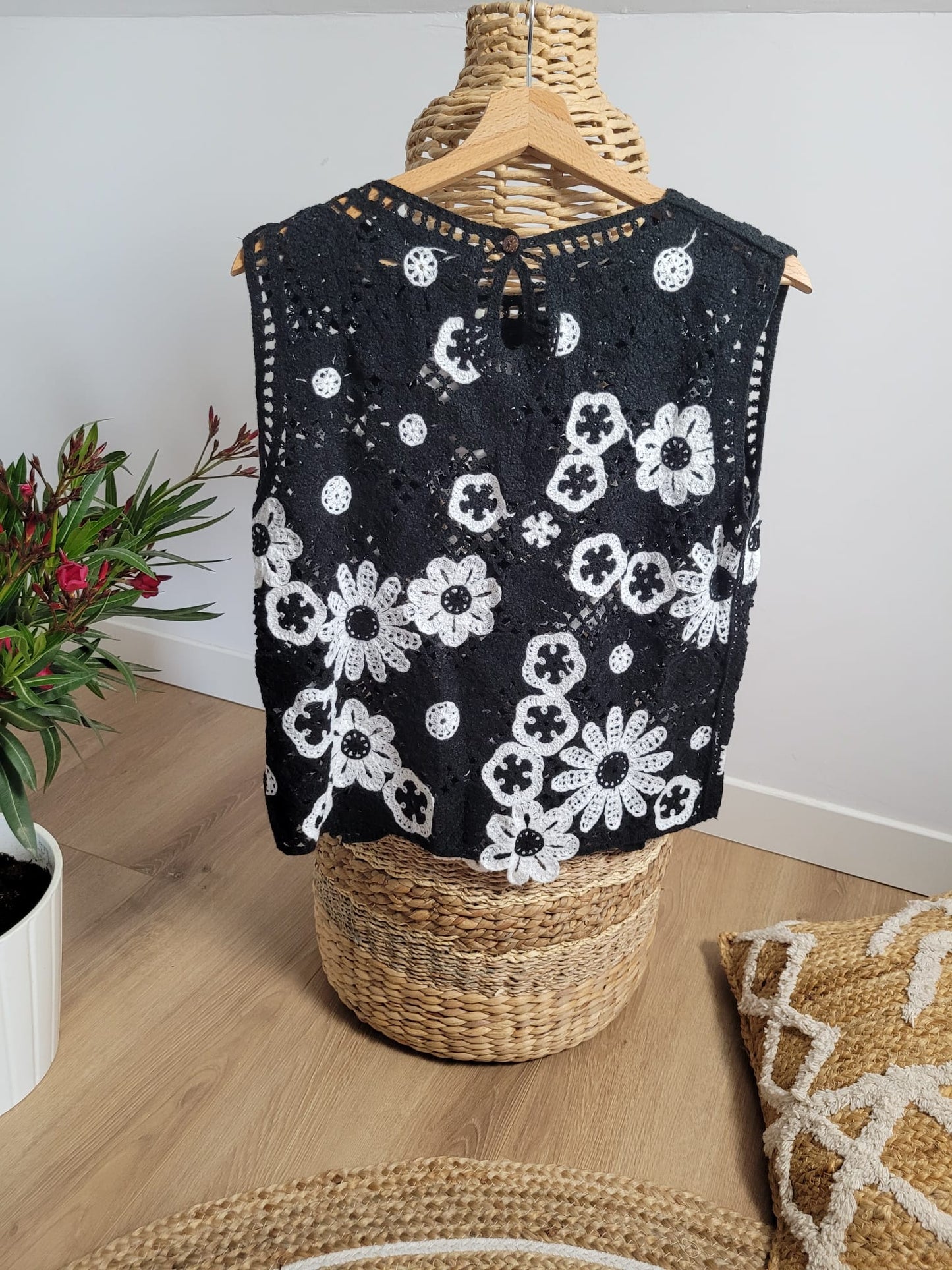 Katia - Top Sans Manches avec motifs floraux