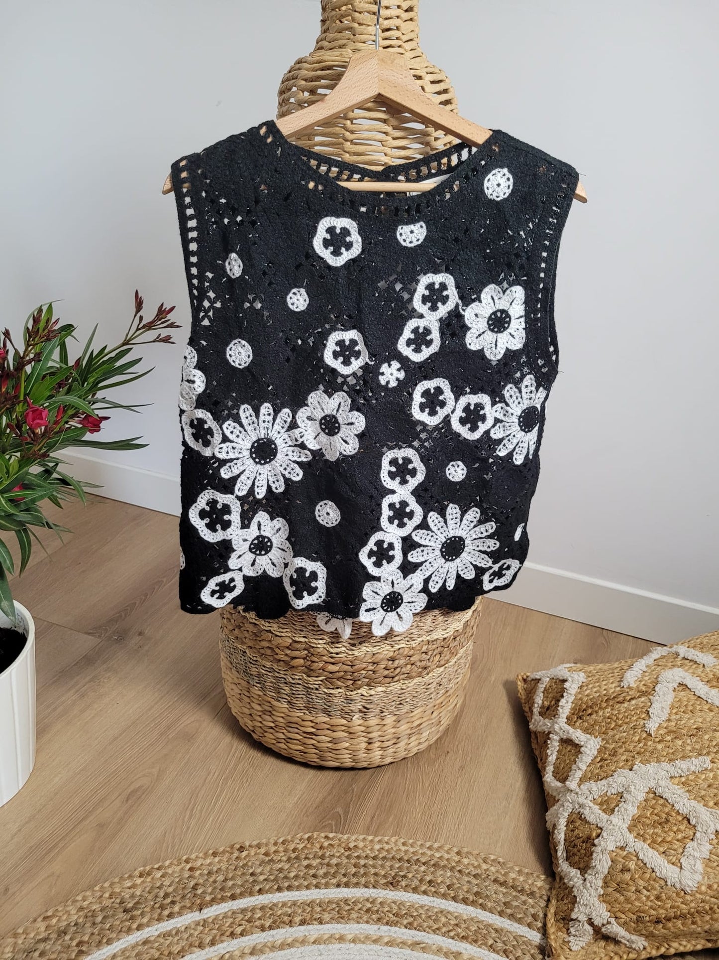 Katia - Top Sans Manches avec motifs floraux