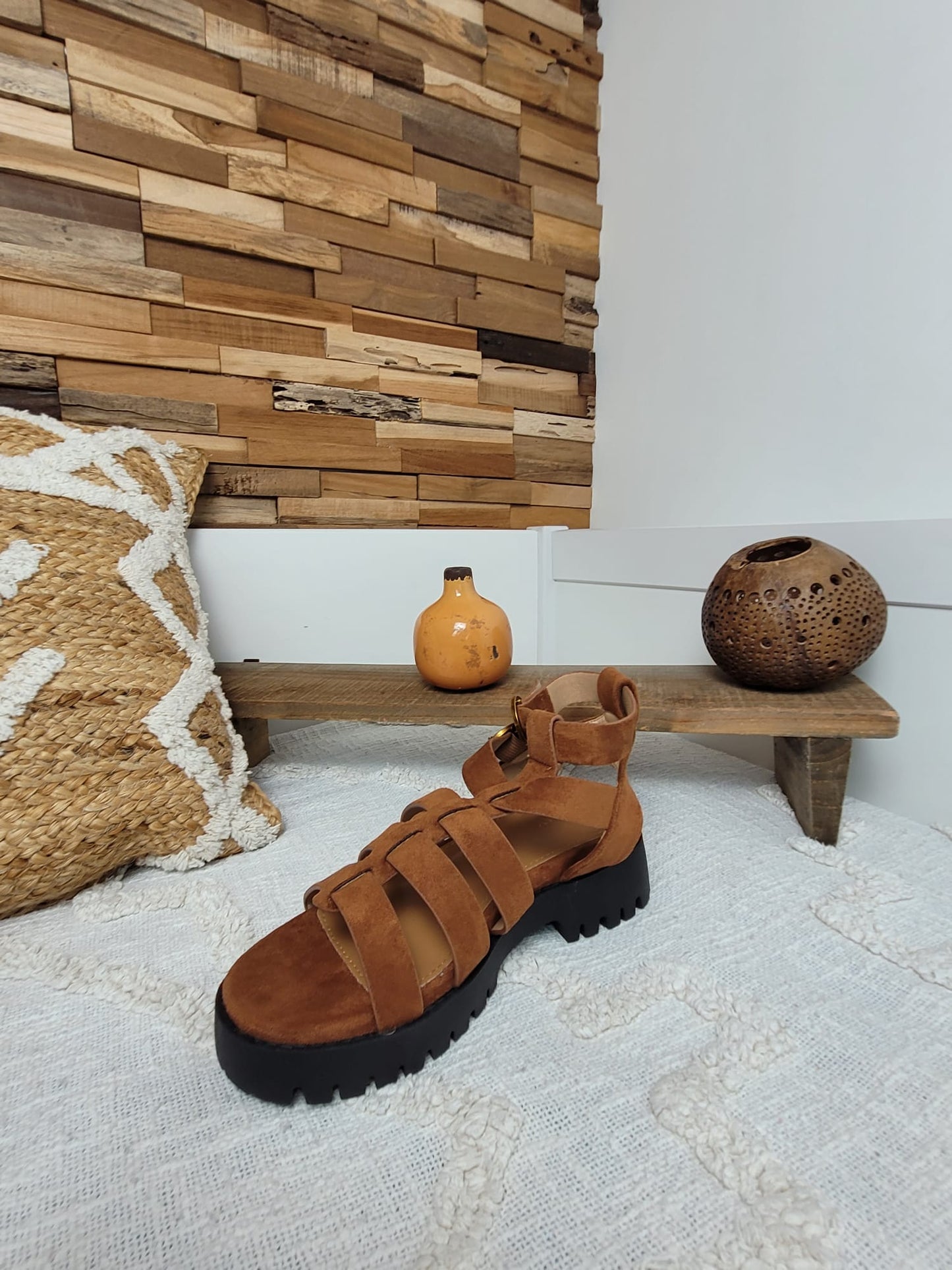 Camilo - Sandales Findlay suédine camel style spartiates