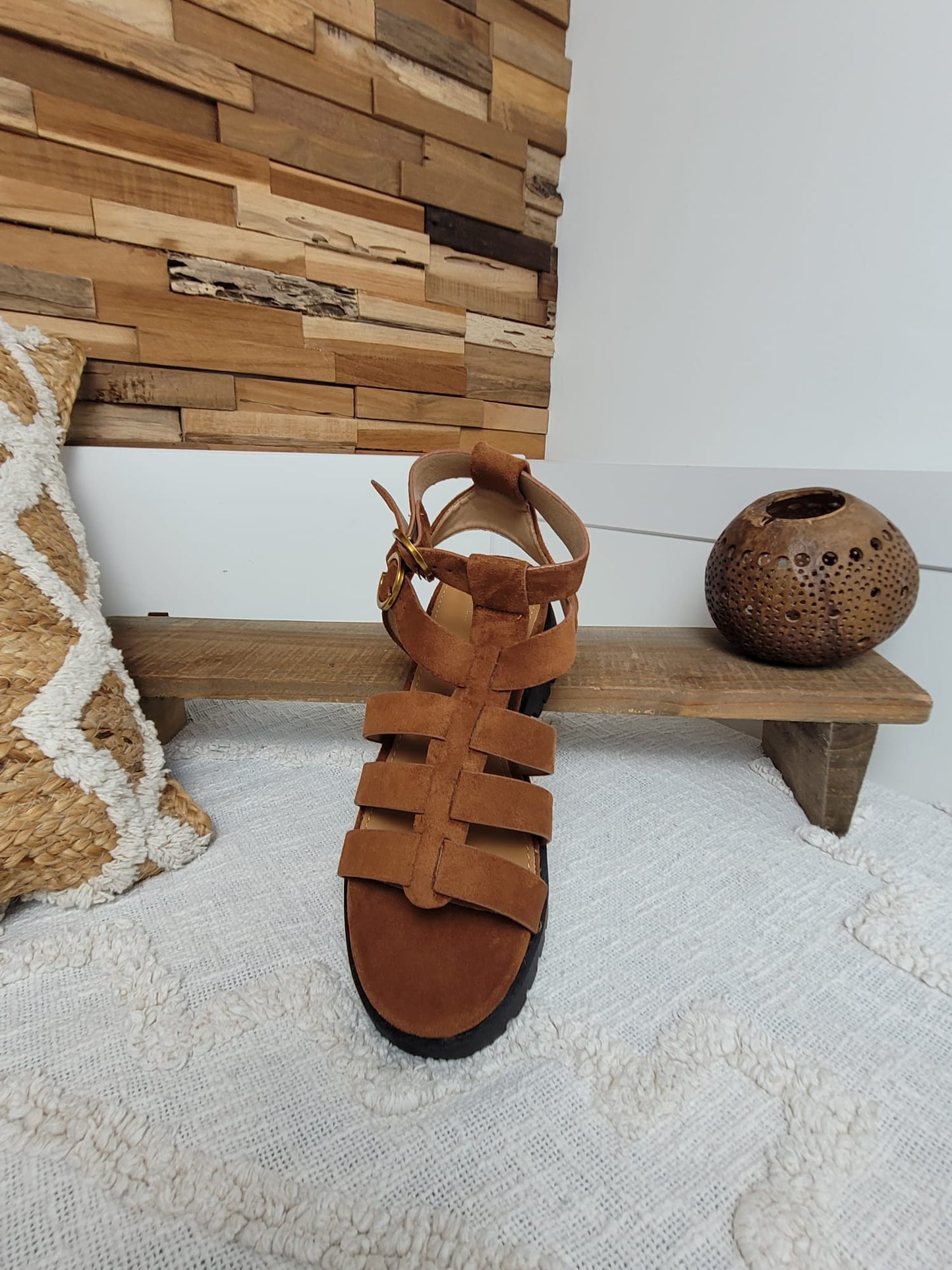 Camilo - Sandales Findlay suédine camel style spartiates