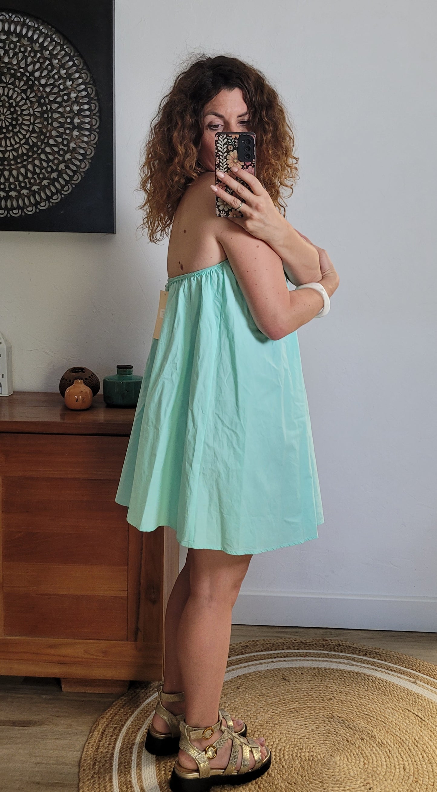Iris - Robe halter fluide à dos nu